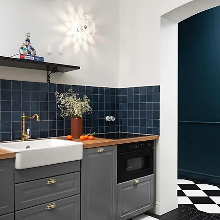 Porcelaine Apartment *