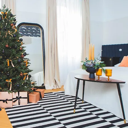 Porcelaine Daire Kestel