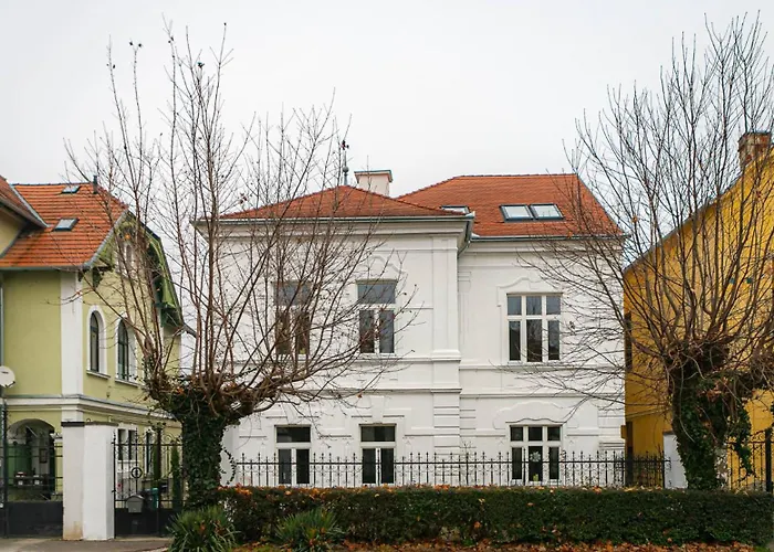 Porcelaine Apartamento Keszthely